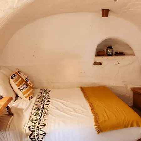 Homeguest With 2 Bedrooms In Megalochori